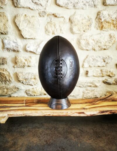 ballon de rugby en cuir vintage couleur smocky/noir