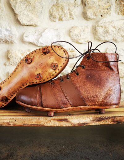 Paire de chaussure vintage pour foot ou rugby