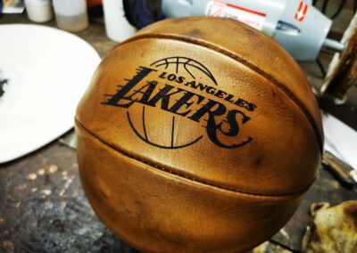 Ballon de basket en cuir vintage Lakers Los Angeles