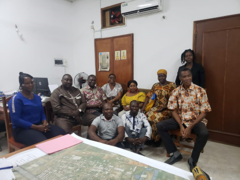 Estudio de la situación de la adquisición de terrenos del proyecto Riviera – Costa de Marfil