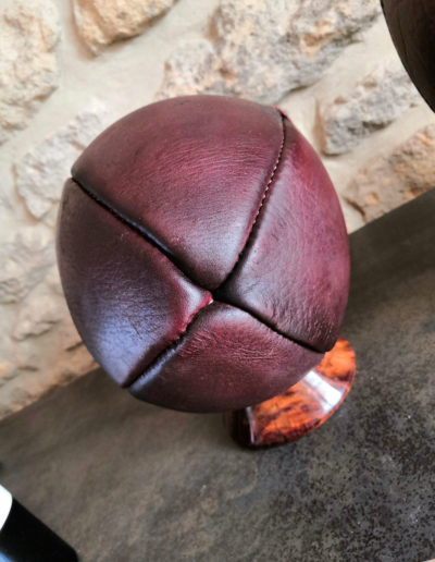 Ballon de rugby fait main