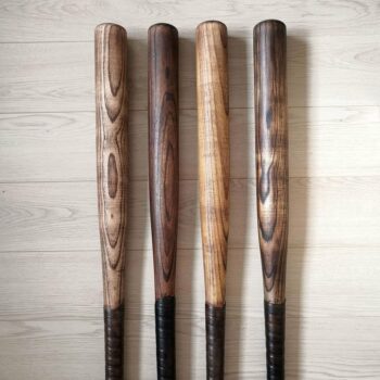 Batte de baseball en bois ancien